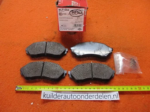 Remblokken voorzijde Mazda 323F BJ FTE blf1094 bp341   1U1H3328Z