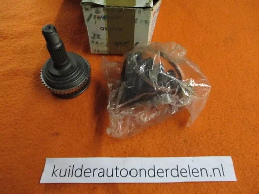 Homokineet wielzijde Rover 400 II 45 I QVJ1195  GCV1119