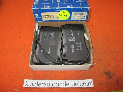Remblokken voorzijde Peugeot 807  607 Citroen C8 3.0 Origineel Peugeot 4252.07  BP447  BLF1270