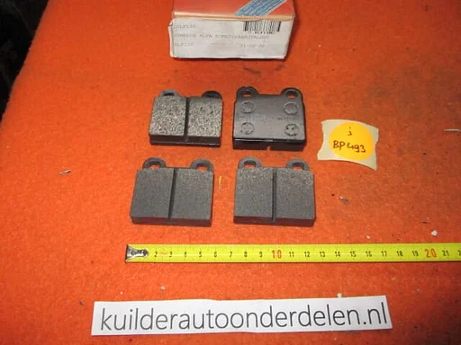 Remblokken Alfa Spider 105 Porsche 911 VW Karmann Ghia Kever BP493 BLF130 311698151