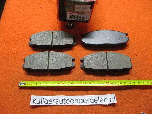 Remblokken voorzijde Nissan Patrol Y60 BP583 QH BLF660 4406020j85