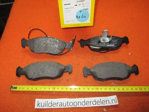 Remblokken voorzijde Peugeot 306 BP612  Textar  2143001  425103