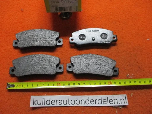 Remblokken achter Fiat Croma Lancia Delta Prisma BP618 Textar 5888939