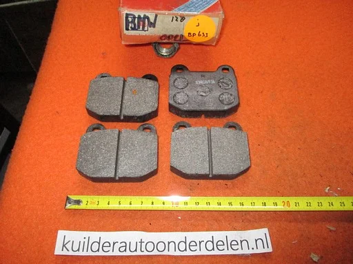 Remblokken voorzijde Bmw e21 Opel Ascona B Manta B BP633 BP129 36090 1605300