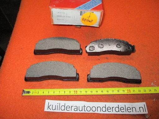 Remblokken voorzijde Ford Fiesta I   BP648    1575800  bp138
