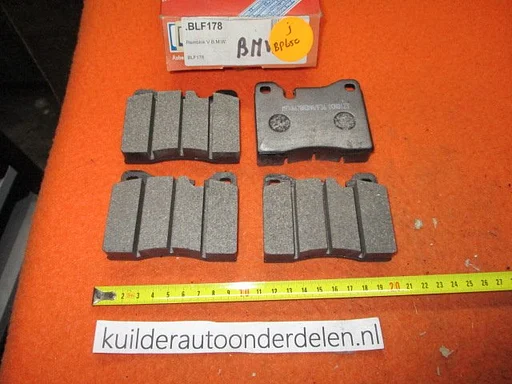 Remblokken voorzijde BMW M1  E12 E23 E24 E26 E28 BP650 BLF178  34111116007