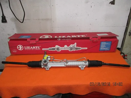 Nieuw Stuurhuis Peugeot 406 ZF  Lizarte Italy