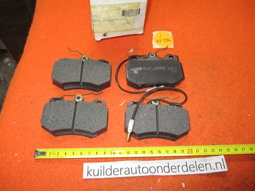 Remblokken voorzijde Citroen C15 Visa Peugeot 205 BP774 blf377   95611498