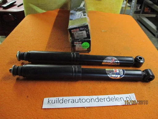 Nieuw set schokdempers achter Opel Corsa C  Tigra TT QH