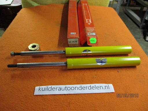 Nieuw set schokdempers voorz, VW Golf II Jetta II QH Gasdruk