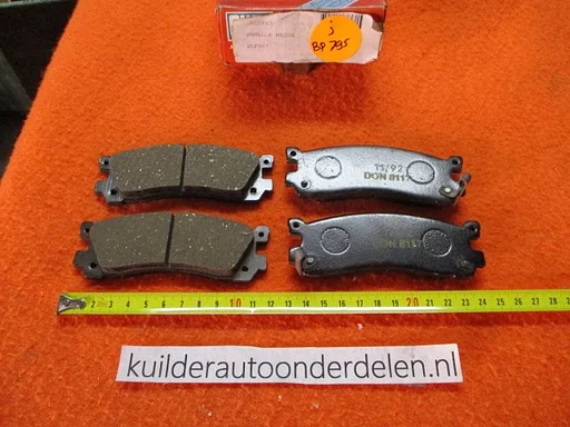 Remblokken achter Mazda 929 III Xedos 9 BP795 BLF667 1U0E2648Z