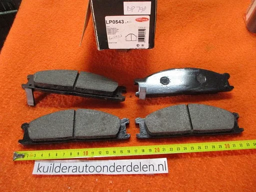 Remblokken voorzijde Nissan Pick Up Terrano Urvan Subaru SVX BP798 Delphi LP0543