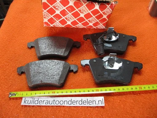 Remblokken voorzijde Ford galaxy I Sharan Alhambra BP921 Febi 16458 1151377