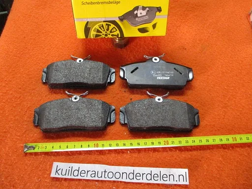 Remblokken voorzijde Nissan Almera II Primera P11 BP922 Textar 2346302 410602F525