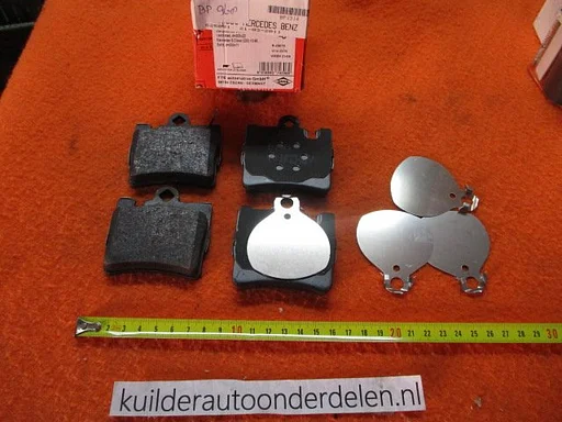 Remblokken achter Mercedes S Klasse w202 C215 BP968 FTE  0034200620