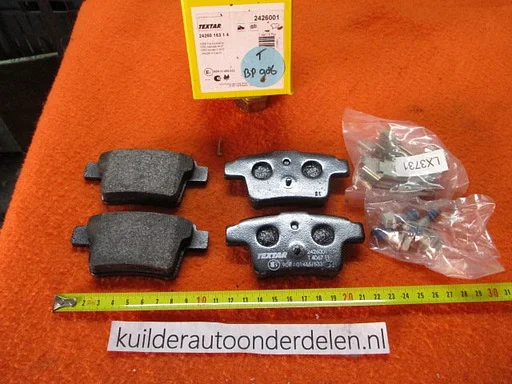 Remblokken achter Ford Mondeo III Jaguar X Type I BP986 Textar 2426001  1356392