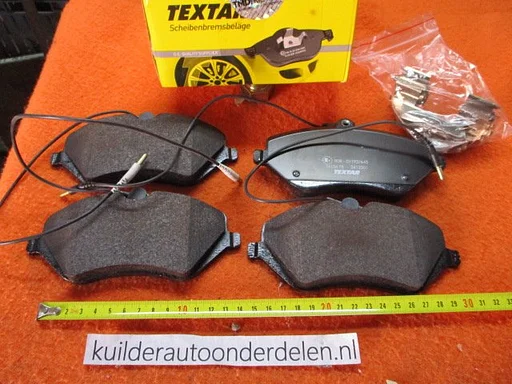 Remblokken voorzijde Citroen C5 III C6 Peugeot 407 BP1008 2413301 425278