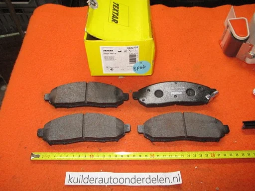 Remblokken voorzijde Nissan Leaf Navara NP300 NV200 Pathfinder III BP1062 Textar 2422701 41060EA025