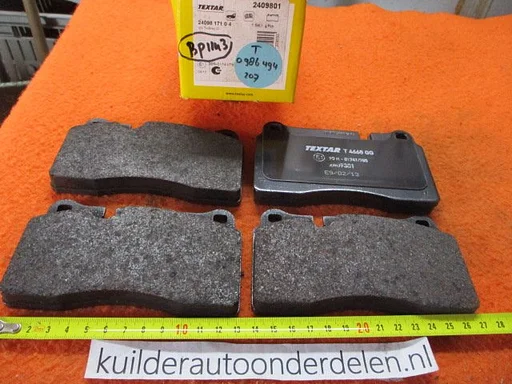 Remblokken voorzijde Audi A3 RS TT RS Cupra VW touareg BP1143 Textar 2409801  8J0698151G