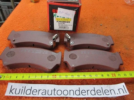 Remblokken voorzijde Suzuki Baleno EG bp1169 Nipparts J3608020  5581064G00