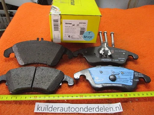 Remblokset voorzijde Mercedes C klasse E klasse BP1175 Textar 2431001   0004209004