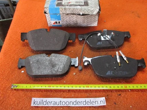 Remblokken voorzijde Citroen C5 III C6 Peugeot 508 I RCZ BP1447 ABS37845 1610104080