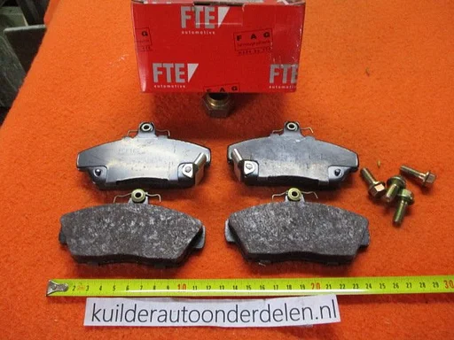 Remblokken voorzijde Rover 200 II    214  36747 FTE BLF491  GBP90314