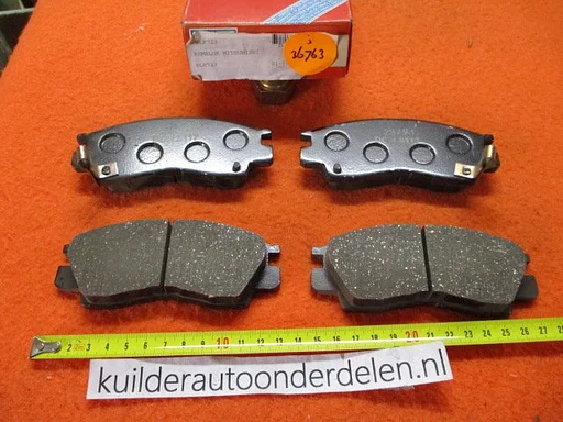 Remblokken voorzijde Mitsubishi Galant Eclipse 36763 QH bp723  MB389533
