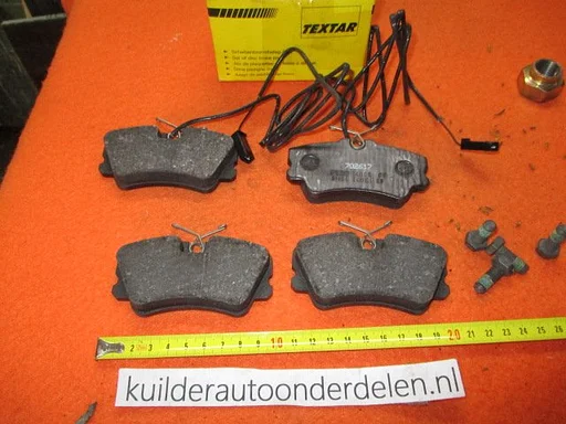 Remblokset voorzijde alfa 33 1.7 16v systeem ATE 36819 Textar 20361165  0005893947