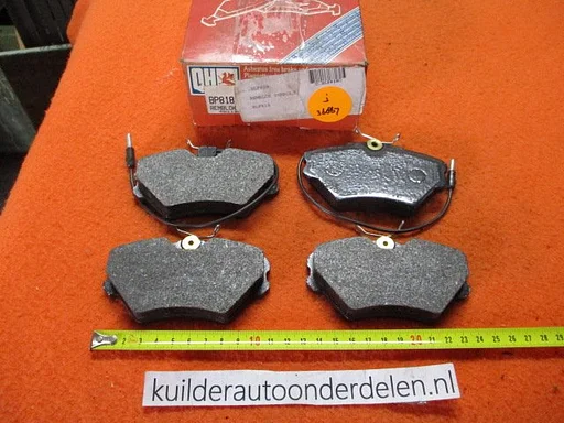 Remblokken voorzijde Renault Laguna I B56 1.8 36867 QH BP818  7701203967