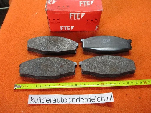 Remblokken voorzijde Nissan Cabstar 36954 FTE blf1533  4106021T90