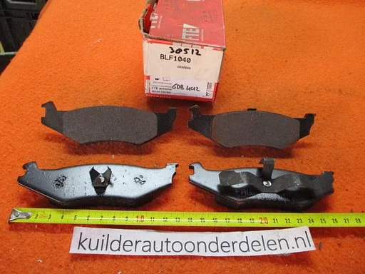 Remblokken achterzijde Chrysler Neon 38512 FTE blf1040 4383883