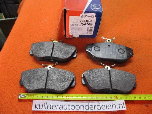 Remblokken voorzijde Ford Taurus Windstar 38601 AD 2034RB 3018001