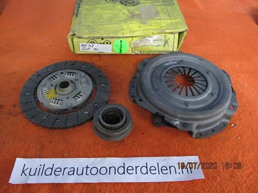 Koppelingset Fiat 131 1,3 1,4 Mirafiori LUK