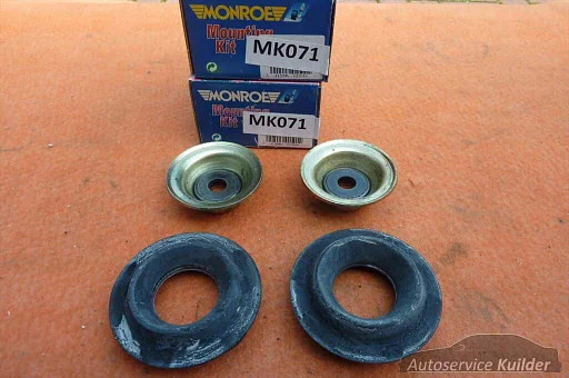 Set veerpootlagers voorzijde VW Golf 1 Jetta 1  Nieuw Monroe