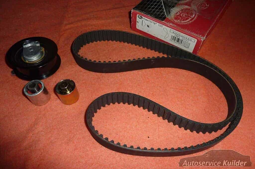 Distributieset +waterpomp Audi A4 2,0 16v FSI Nieuw Gates