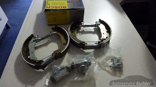 Remschoenset+cilinders Renault Kangoo verhoogd laadvermogen Nieuw Bosch