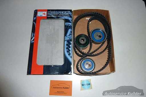 Distributieset Mitsubishi Space wagon Galant 2,0 16v  4G63 Nieuw QH