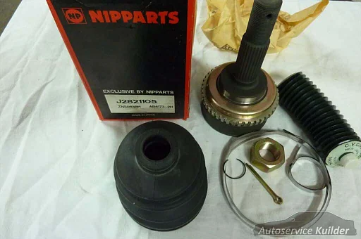 Homokineet Nissan Bluebird Primera P10 NIPPARTS Nieuw