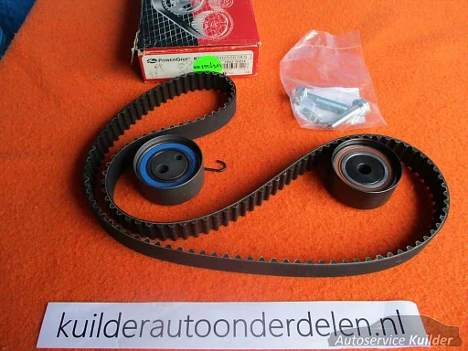 Distributieset Opel 1,7dti corsa astra GATES Nieuw