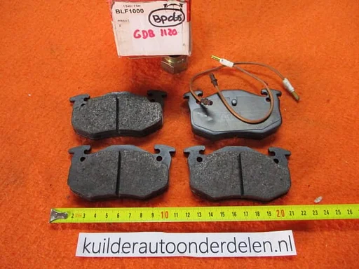 Remblokken achter Renault safrane I biturbo 3.0v6 Fte blf1000 7701203635