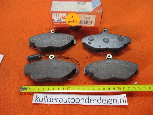 Remblokken voorzijde Austin Maestro Montego Reliant Scimitar  QH bp228  GBP276