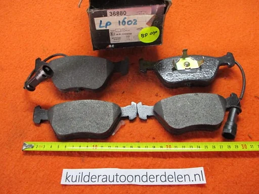 Remblokken voorzijde Ford Escort V en VI RS Cosworth Mondeo I en II 2.5iv6 36880  1022077