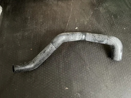 WATER PIPE IN OUT - LANDWIND X6/NEW VISION