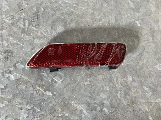 REFLECTOR ACHTER - LANDWIND CV9