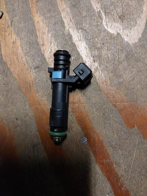 BENZINE INJECTOR - CHEVROLET SPARK - 25186566