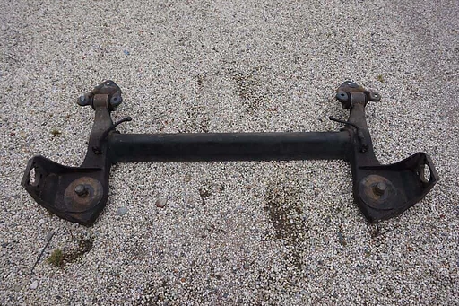 ACHTERAS - LANDWIND CV9