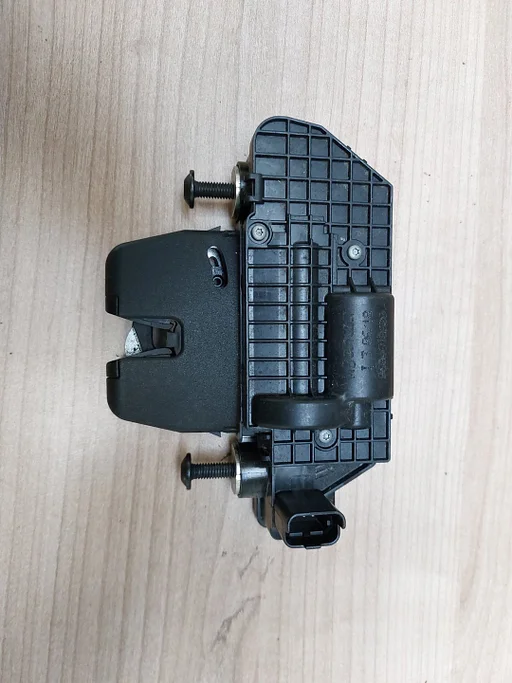 slotmechaniek achterklep peugeot 2008