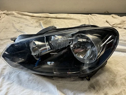 Volkswagen Golf VI Koplamp Linksvoor 5K2941005H