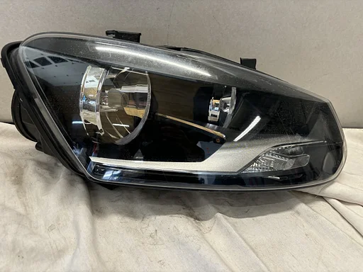 Volkswagen Polo Koplamp Rechtsvoor 6R2941008E